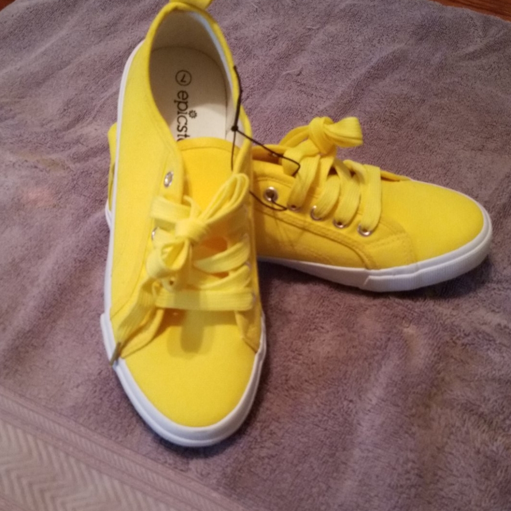 Springtime kicks